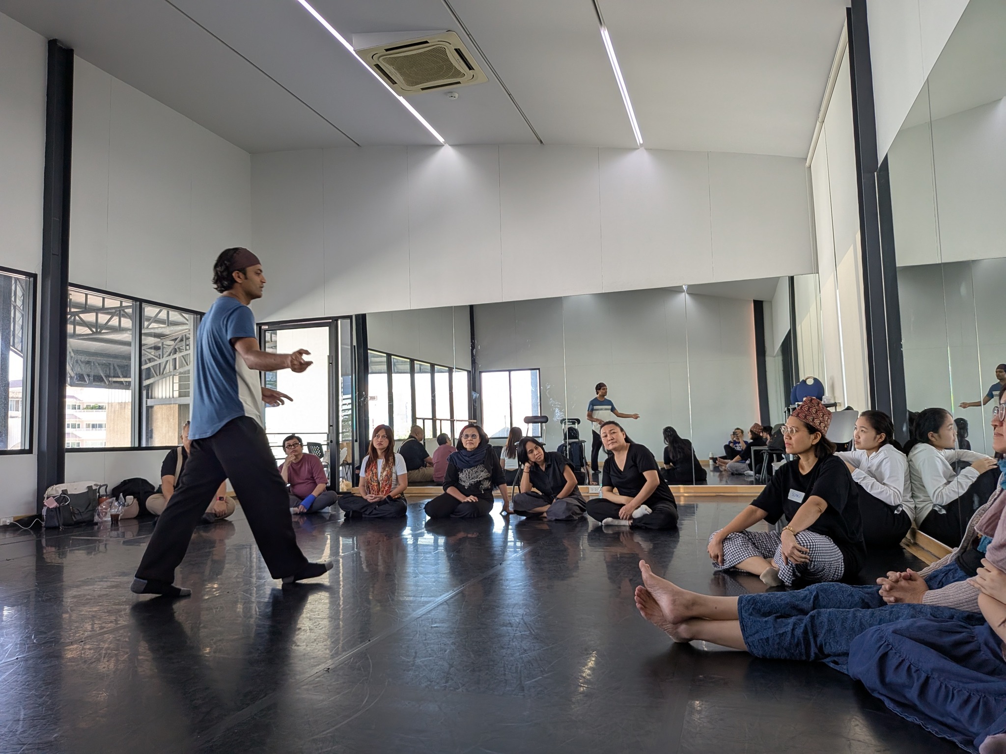 เบื้องหลังการจัดอบรม Theatre for Spirituality